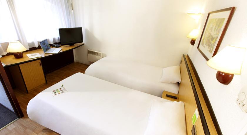 Ampaline Hotel - Perigueux Boulazac Kültér fotó