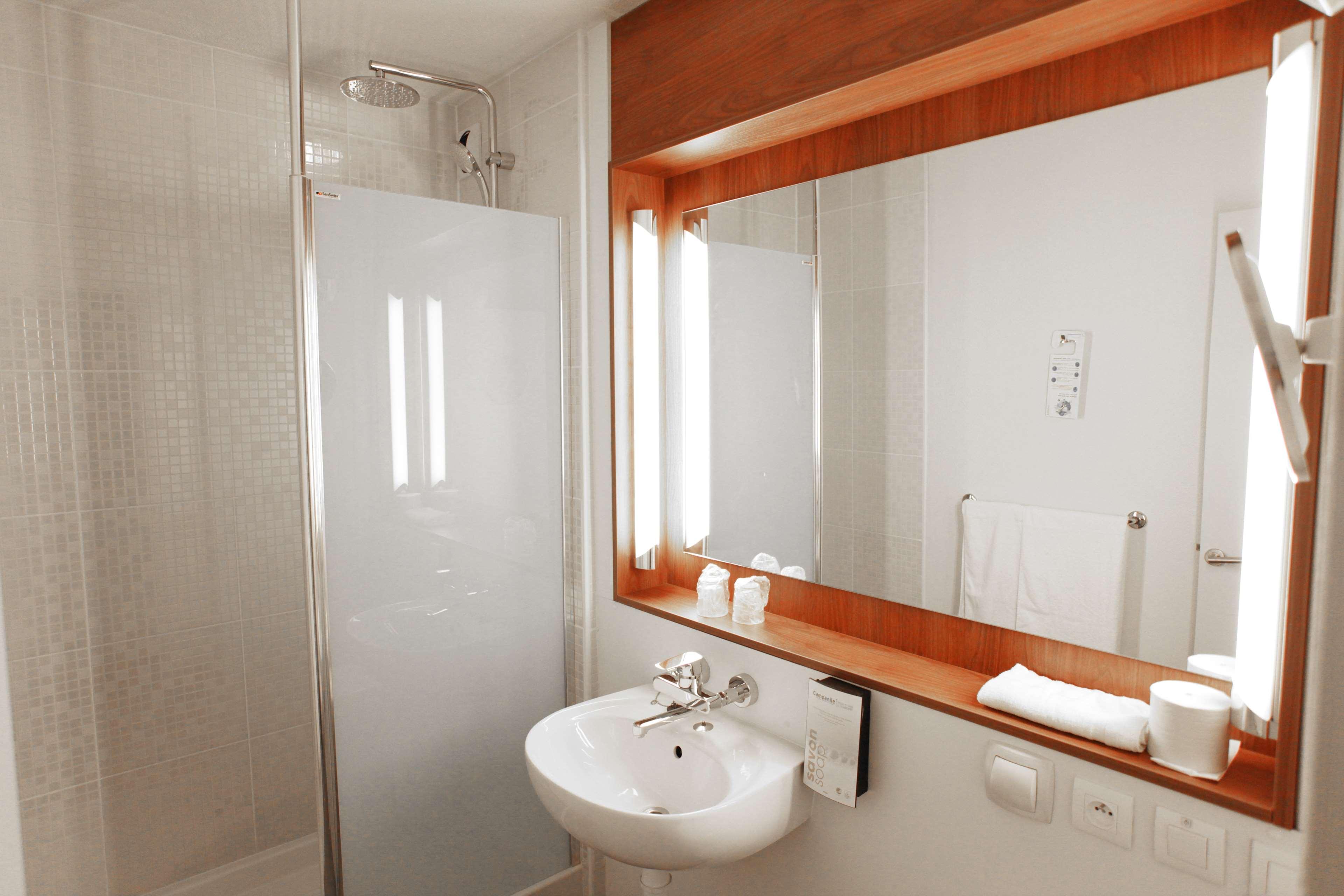 Ampaline Hotel - Perigueux Boulazac Kültér fotó