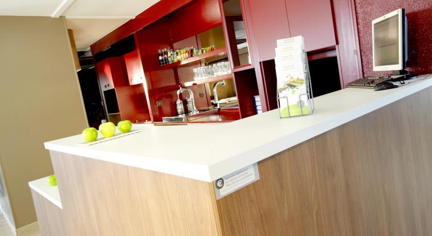 Ampaline Hotel - Perigueux Boulazac Kültér fotó